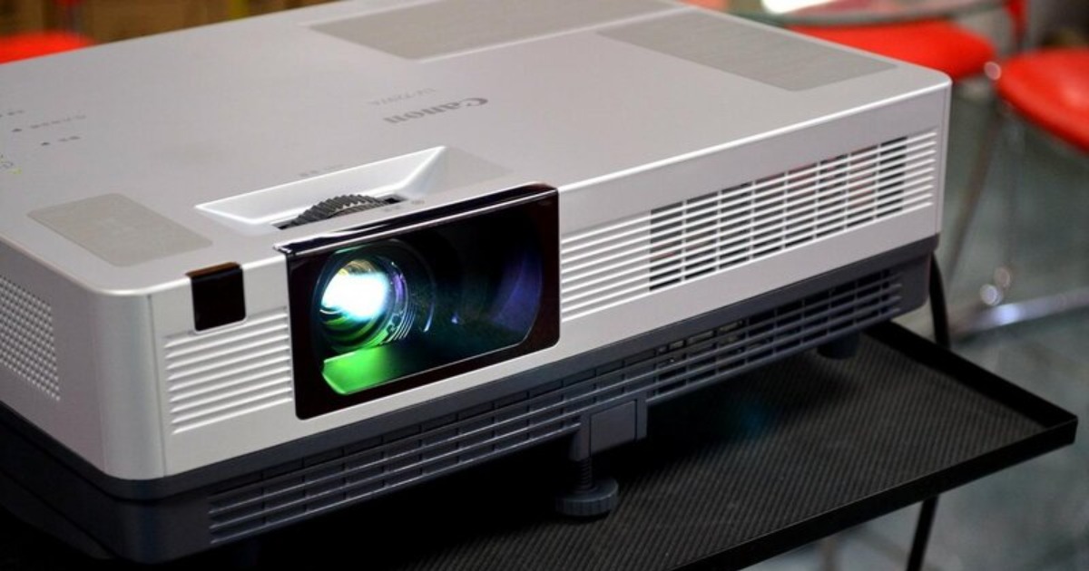 How Long Do Projectors Last? 4 Steps To Extend The Life Of Your Projector