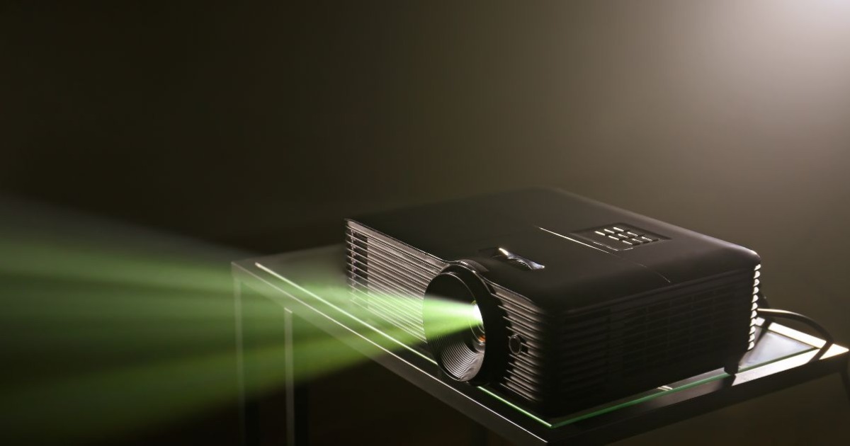 How Long Do Projector Lamps Last? All Things You Need To Know