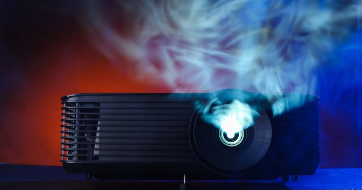 How Long Do Projector Lamps Last? All Things You Need To Know