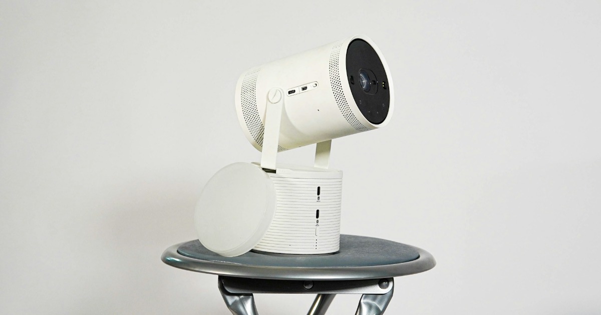 Are Projectors Bad For Your Eyes? 5 Useful Tips You Need To Know