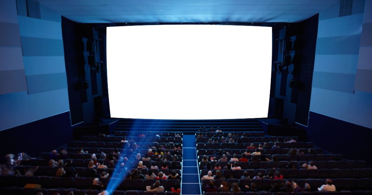 Are Projectors Better Than TVs? Objective comparison