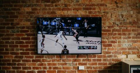 The Best Smart Tv For Sports Of 2025