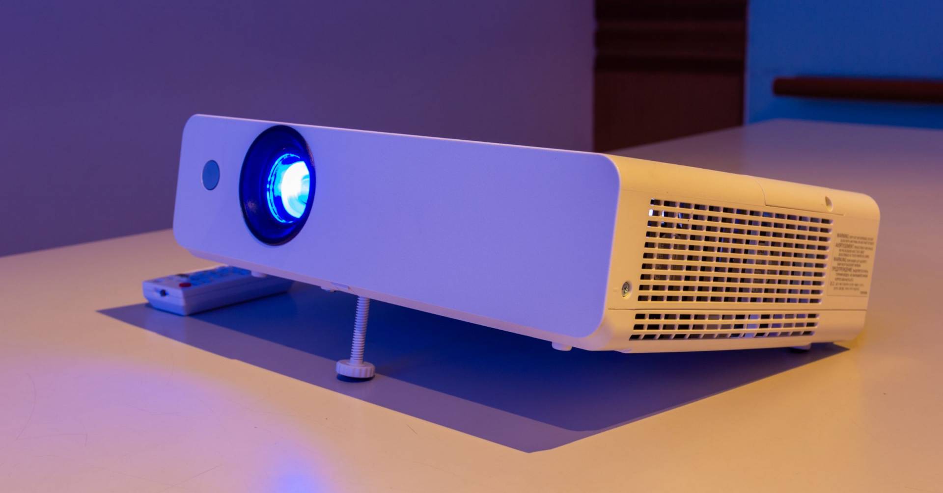 The 7 Best Epson 3000 Lumens Projector For 2026