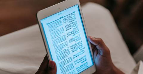 The Best Small Tablet For Reading Of 2026